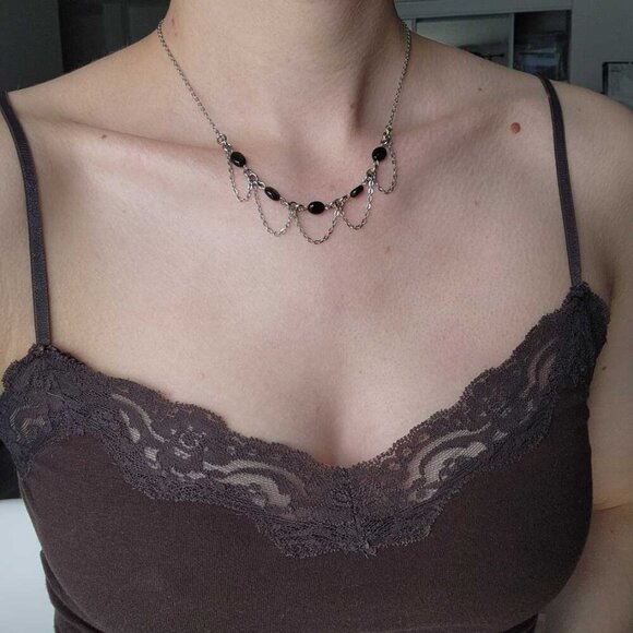 Gothic victorian black onyx chandelier necklace with small silver chain - Picture 4 of 7